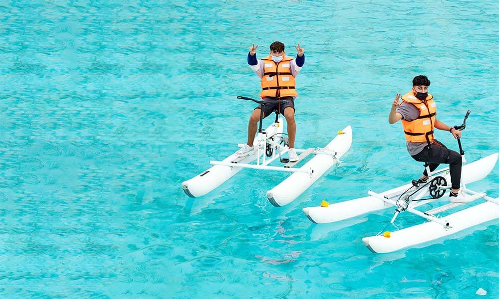 dubai fountain water bikes