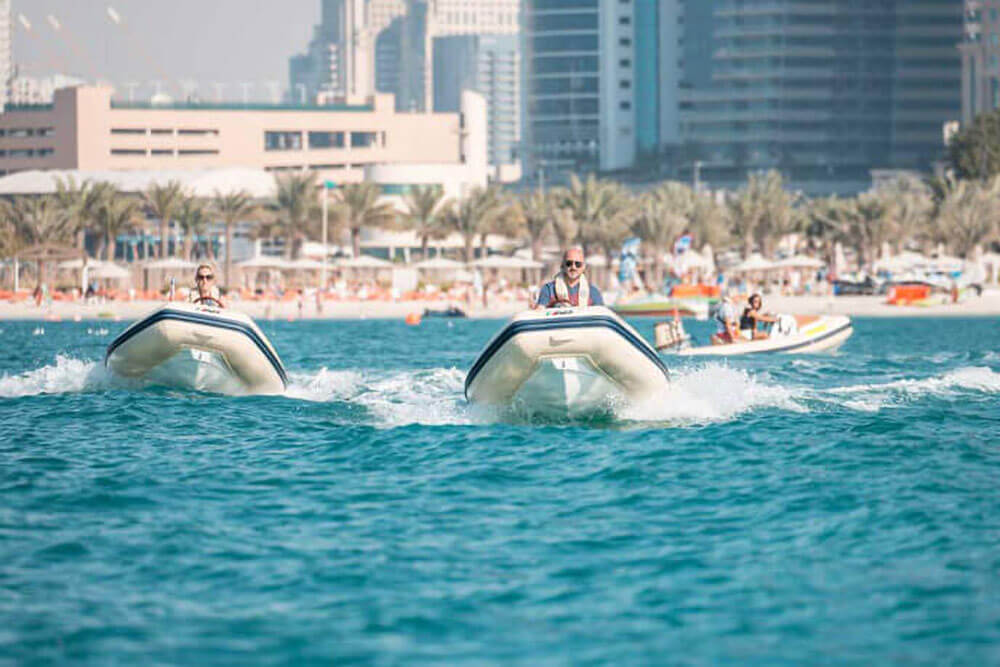 self drive boat tour dubai