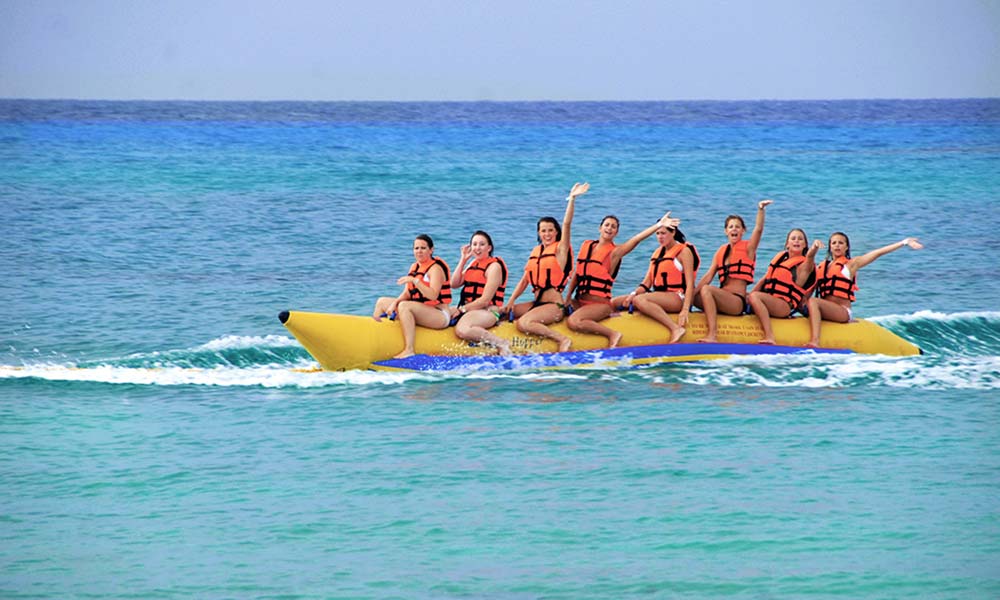 towable boat ride dubai