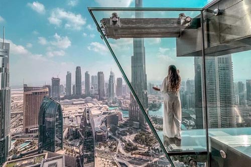 sky views dubai thumb